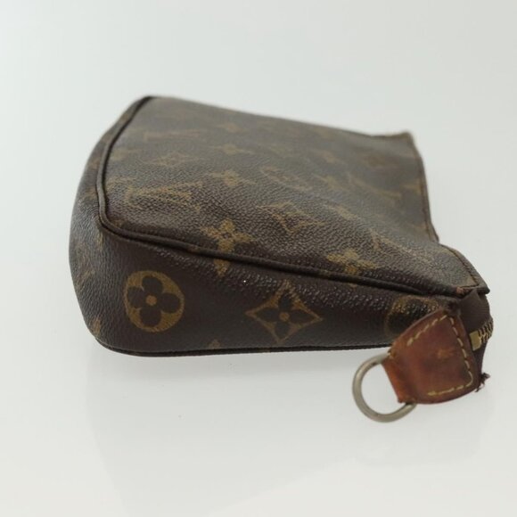 LOUIS VUITTON Monogram Pochette Accessoires Pouch - Picture 4 of 16